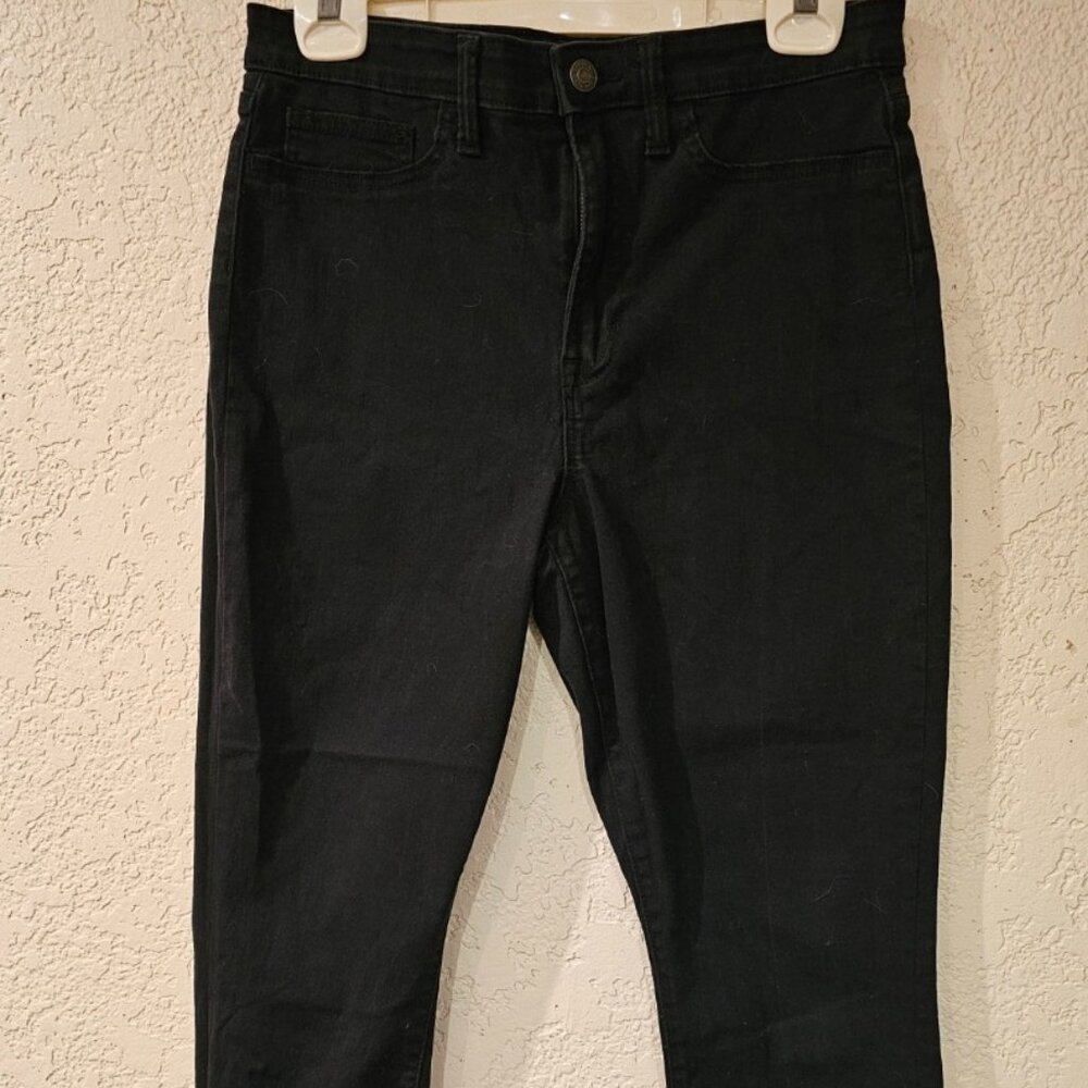 GAP Black Stretch High Rise Skinny Leg Jegging
